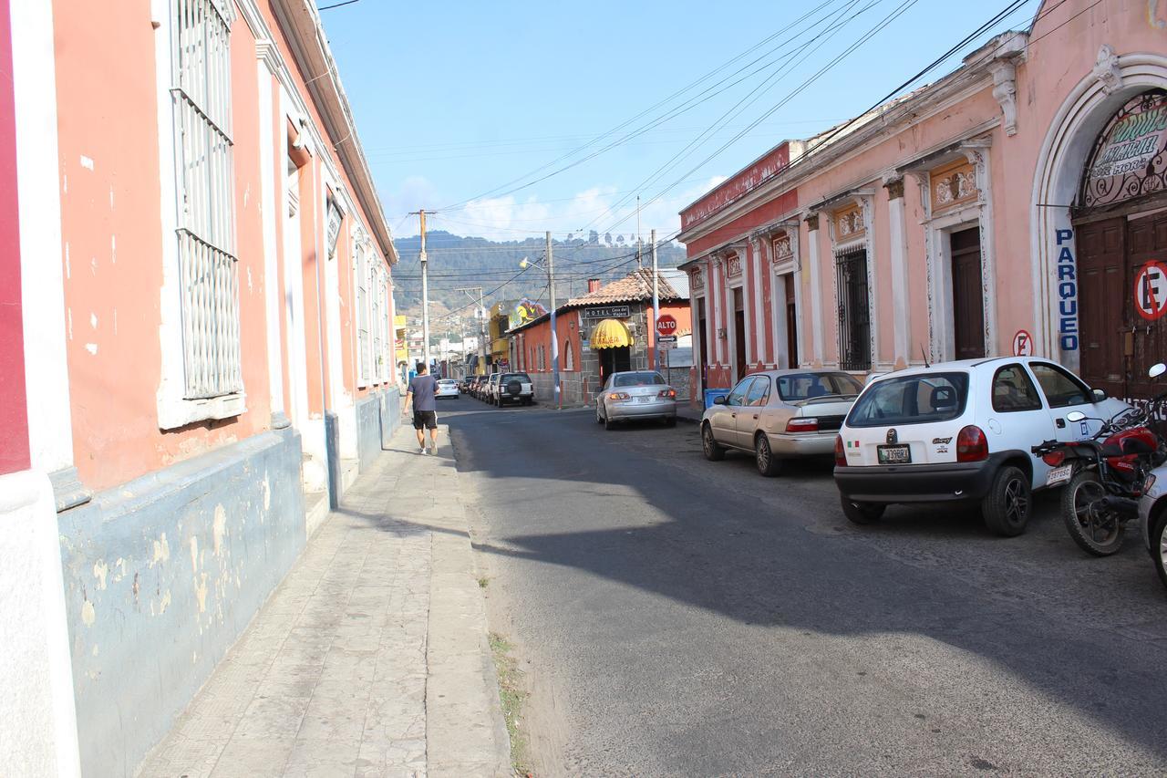 Hotel Casa Del Viajero Quetzaltenango Eksteriør bilde