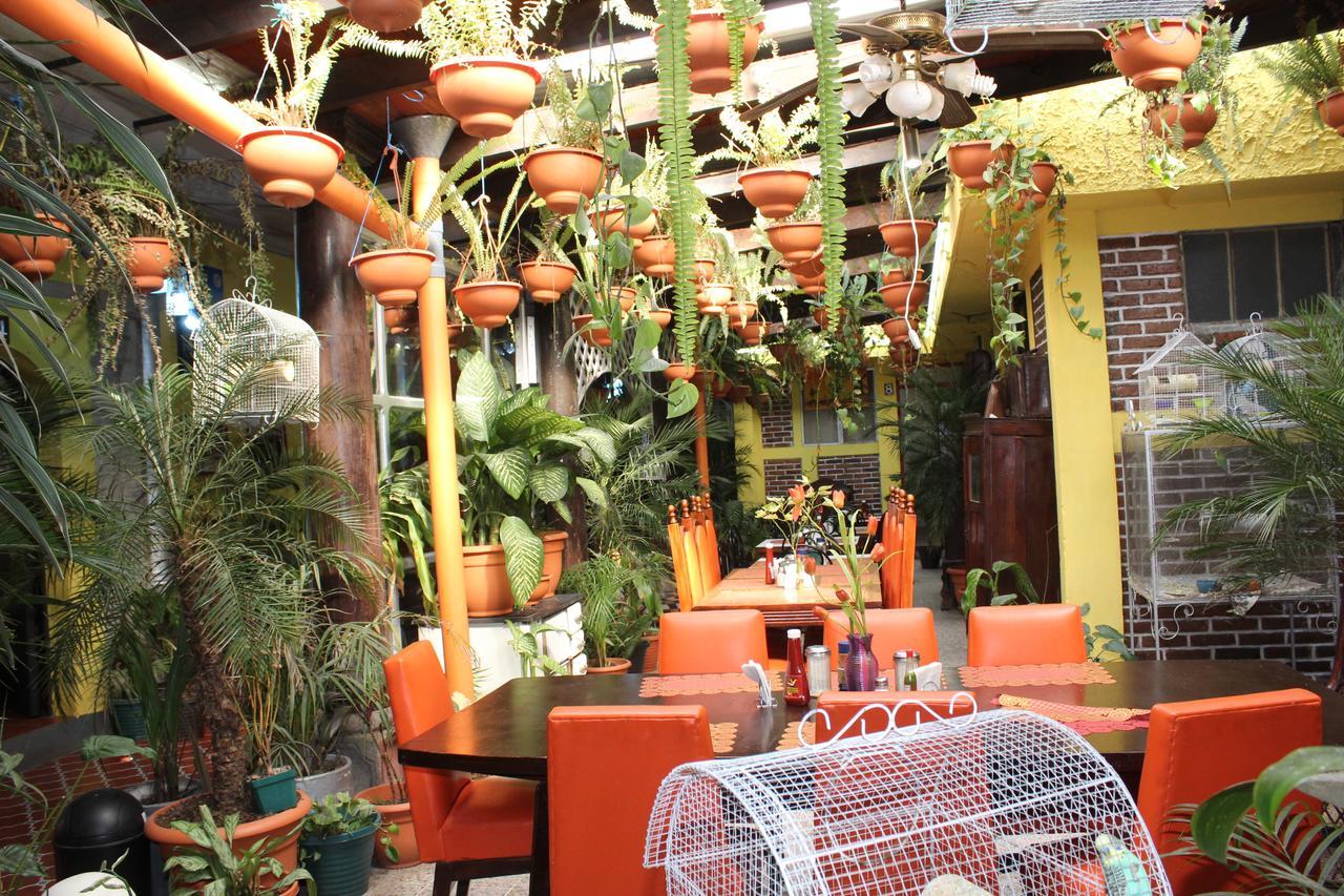 Hotel Casa Del Viajero Quetzaltenango Eksteriør bilde