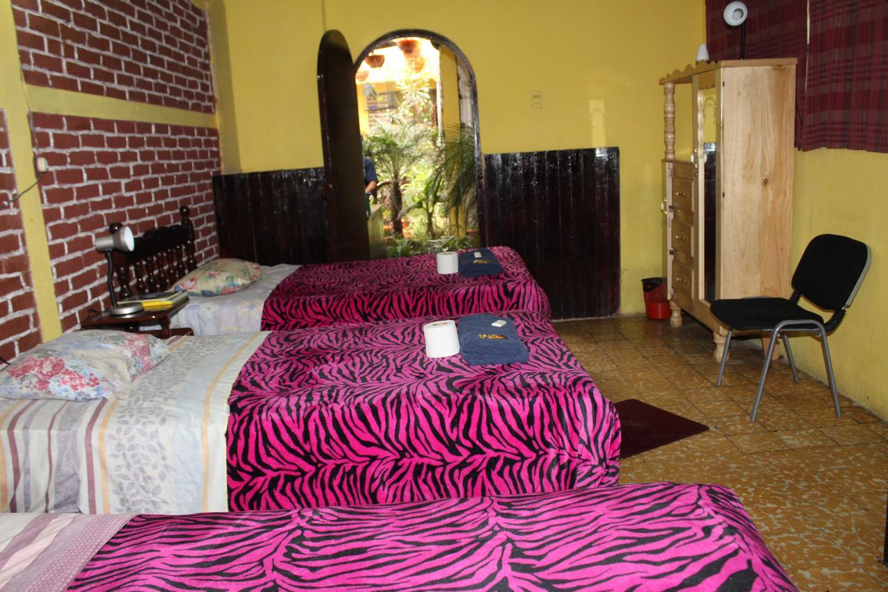 Hotel Casa Del Viajero Quetzaltenango Eksteriør bilde