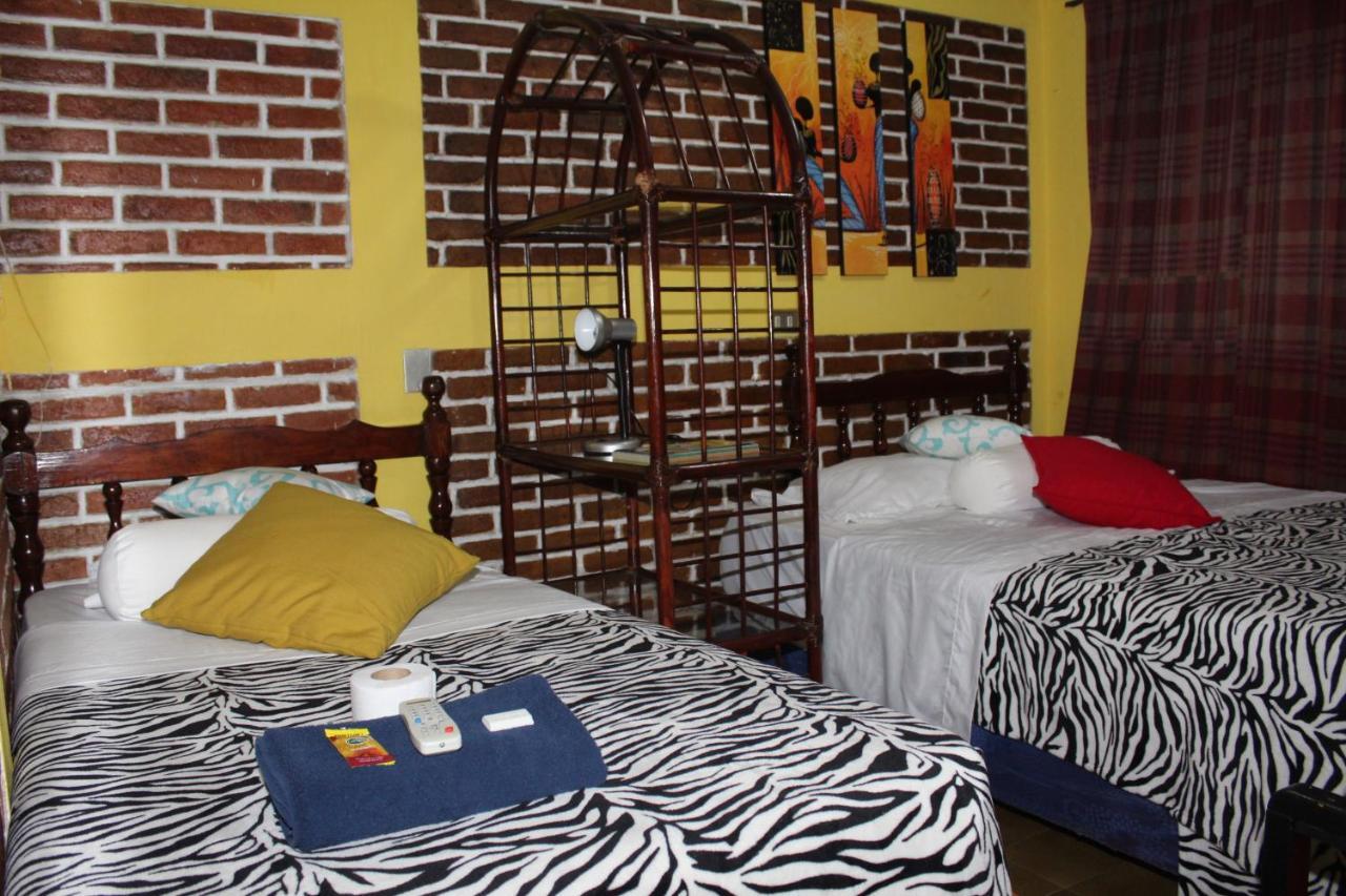 Hotel Casa Del Viajero Quetzaltenango Eksteriør bilde