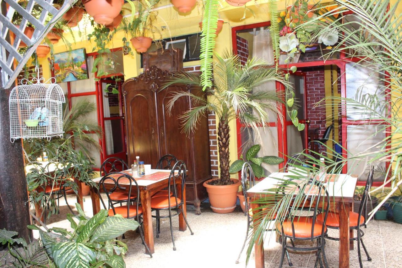 Hotel Casa Del Viajero Quetzaltenango Eksteriør bilde