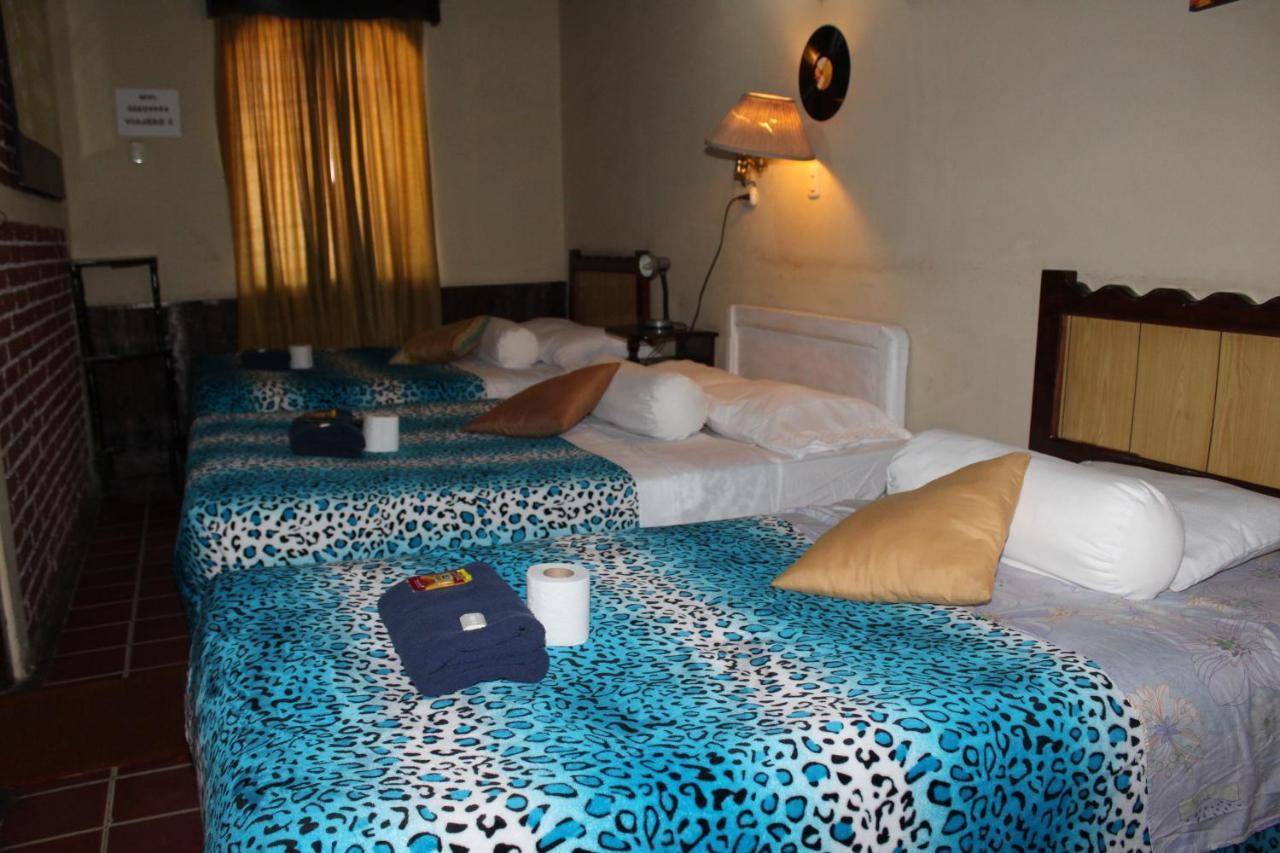 Hotel Casa Del Viajero Quetzaltenango Eksteriør bilde