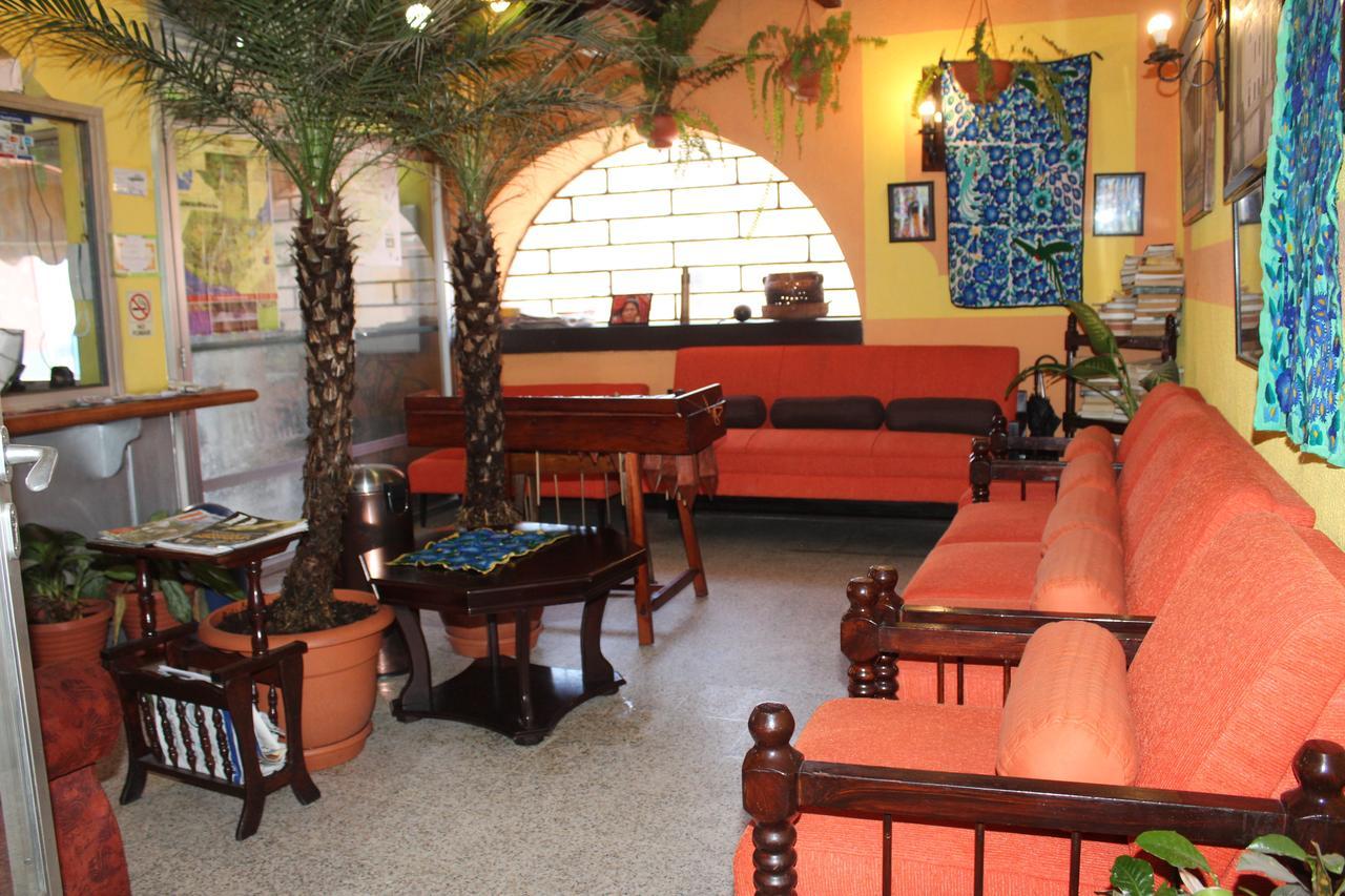 Hotel Casa Del Viajero Quetzaltenango Eksteriør bilde