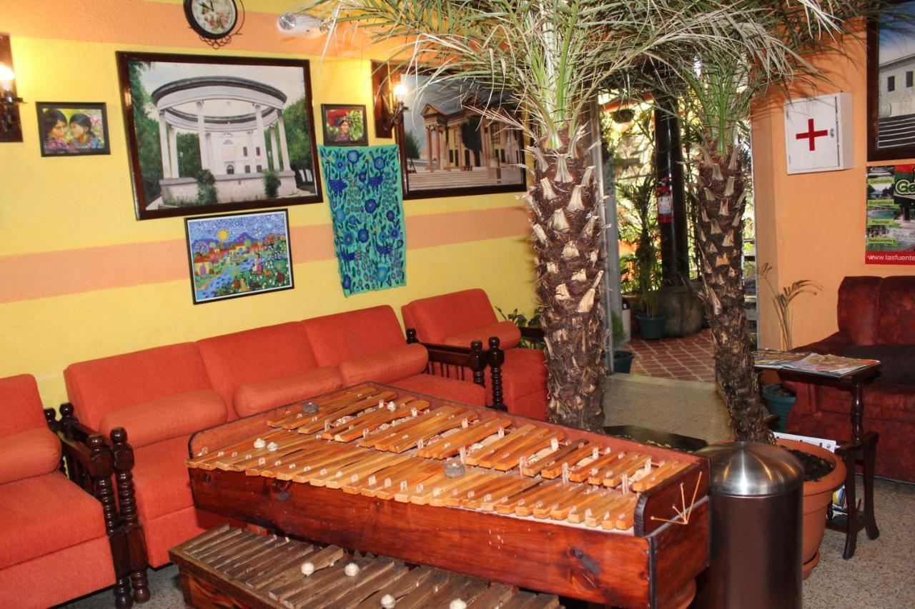 Hotel Casa Del Viajero Quetzaltenango Eksteriør bilde